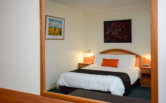 Pegasus Motor Inn and Serviced Apartments