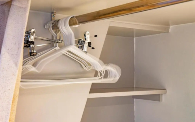 Flo's Atelier - Family studio