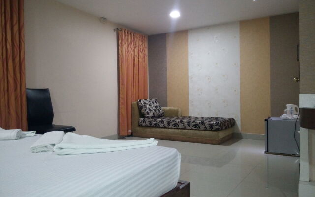 Hotel Eastern Plaza