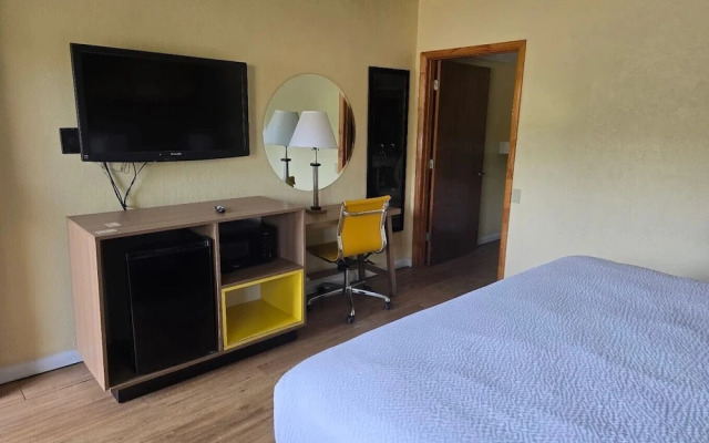 University Inn Gainesville