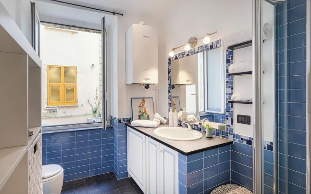 Santa Chiara Apartment