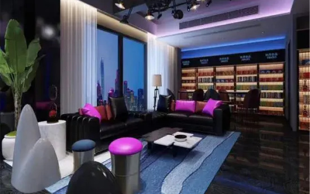 Film Hotel
