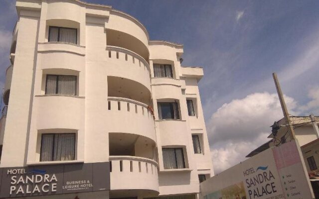 Hotel Sandra Palace