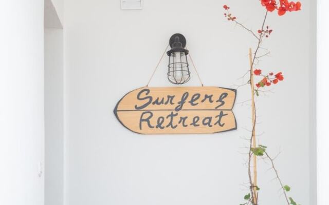 Surfers Retreat - Hostel - Adults Only