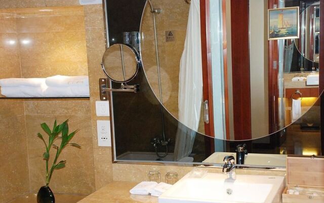Jade Dragonfly Bontique Hotel
