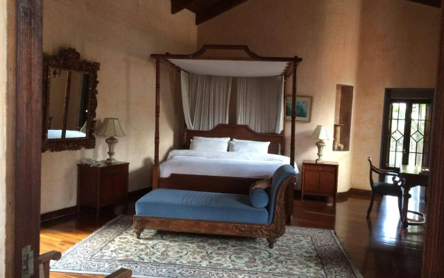 Posada de Los Leones