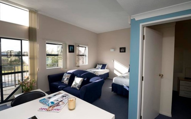 Wrights By The Sea Motel