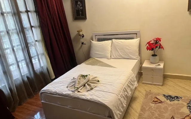 Pyramids Kingdom RZ Hotel