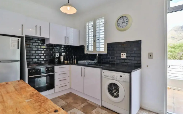 Albany Court P4 by CTHA