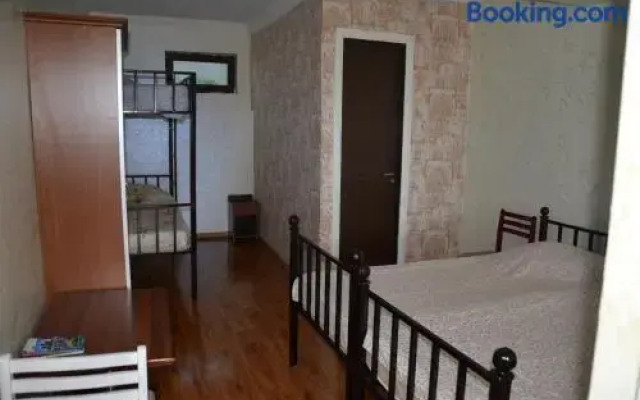 TJ Guest House