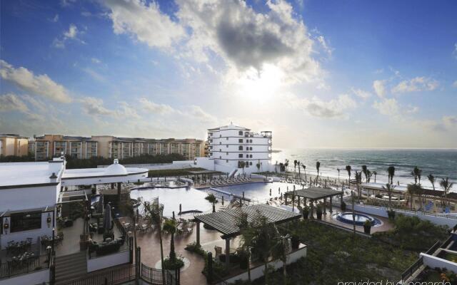 Grand Residences Riviera Cancún All Inclusive