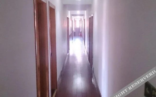 Luoshen Hostel