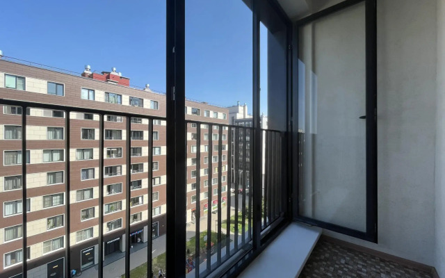 Apartments on Kremenchugskaya street 11k2