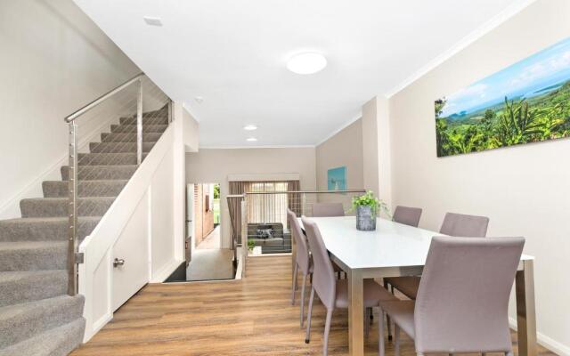Peninsula Nelson Bay Motel and Serviced Apartments