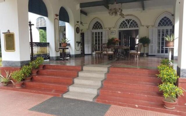 Thengal Manor