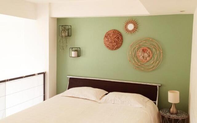 35m2, luminous loft close to the beach