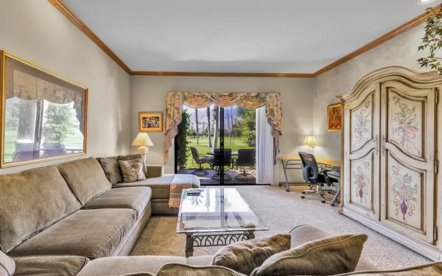 Isleta Vista Getaway