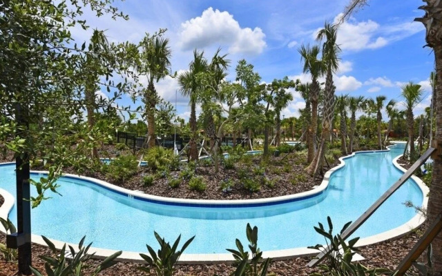 Huge10 Bed Spa Gm Pool Solterra 10 Bedroom Home by RedAwning