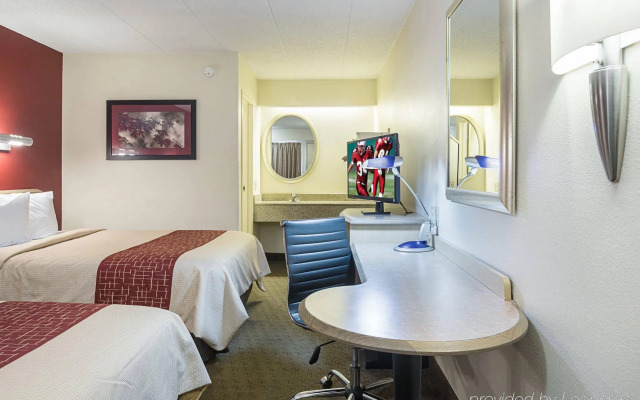 Red Roof Inn Detroit - Farmington Hills