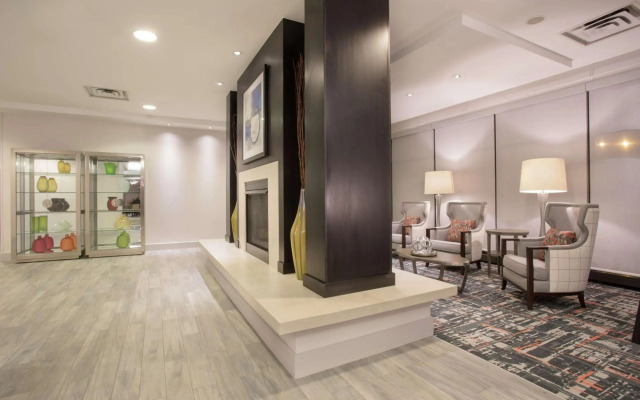Hampton Inn & Suites Denver-Downtown