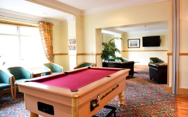 Riviera Hotel & Holiday Apartments
