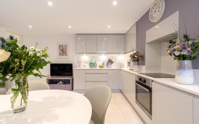 Stunning 2 Bed in the Heart of Cheltenham!