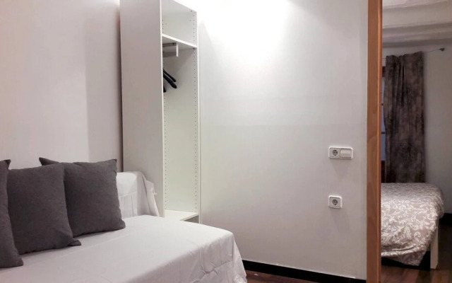 Mini Studio el Born 2.3