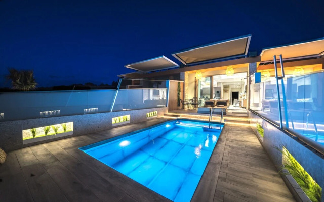 Oleas Suites 2 Venus