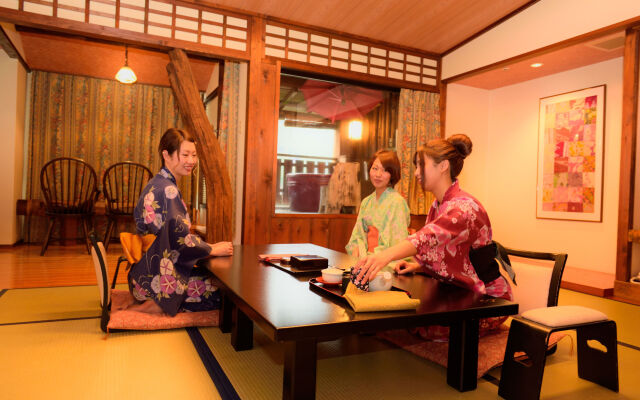 Sasara Gero Hot Springs