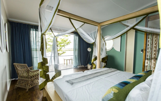Zambezi Mubala Lodge