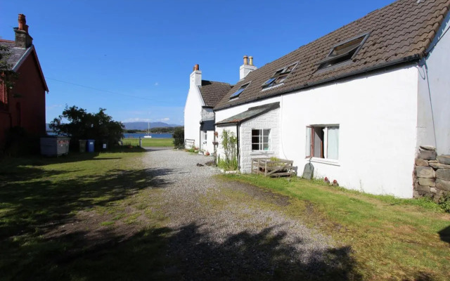 Skye Backpackers