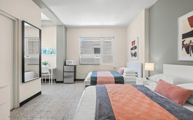 Olimpo Court by Otium