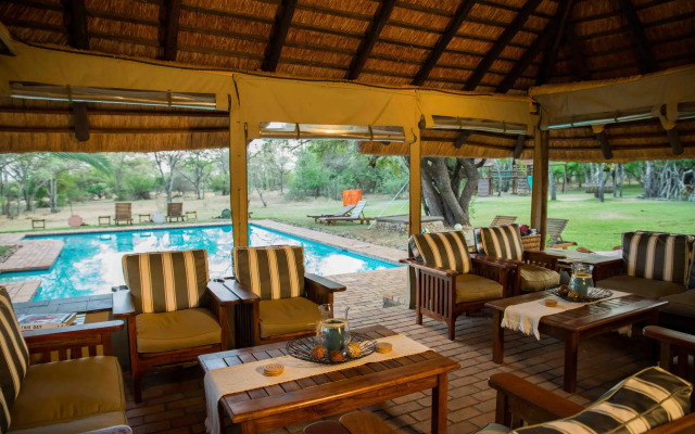 Mziki Safari Lodge
