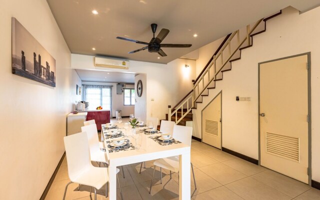 4 BR Townhouse in Great Location BSS