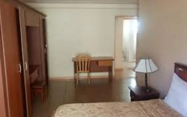 Lighthomez Pinnacle Suites