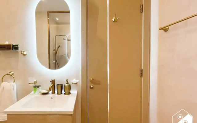 Stylish Ground-floor Studio JVC