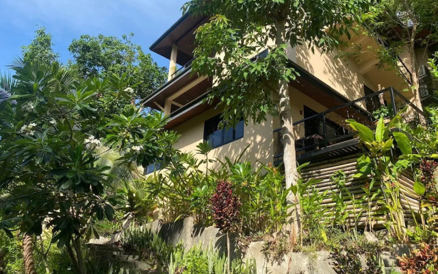 Koh Tao Heights Apartments