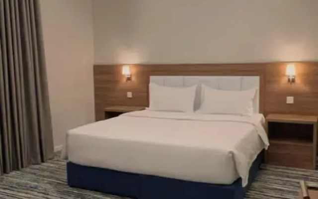 Holiday Plus Tabba Apartments