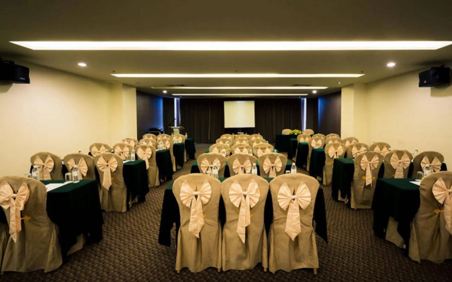 Tower Regency Hotel & Apartments