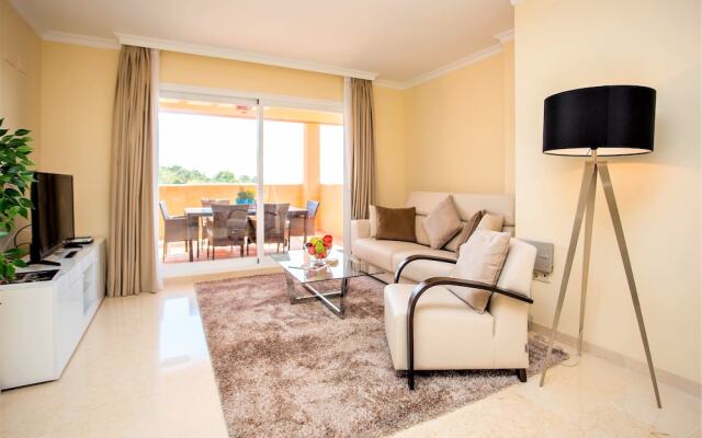 Lovely 2 Bedroom apartment Elviria SS10