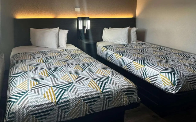 Motel 6 Kissimee Main Gate East 464