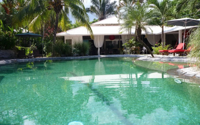 Hotel The Place