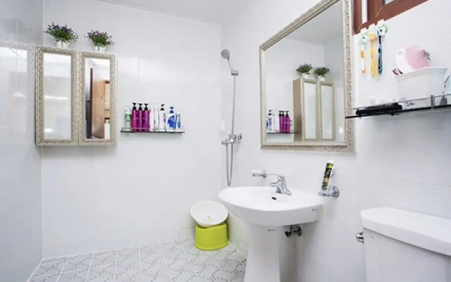 Casa Linda Pension-Acommodation