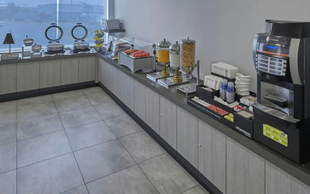 City Express Junior by Marriott Toluca Zona Industrial