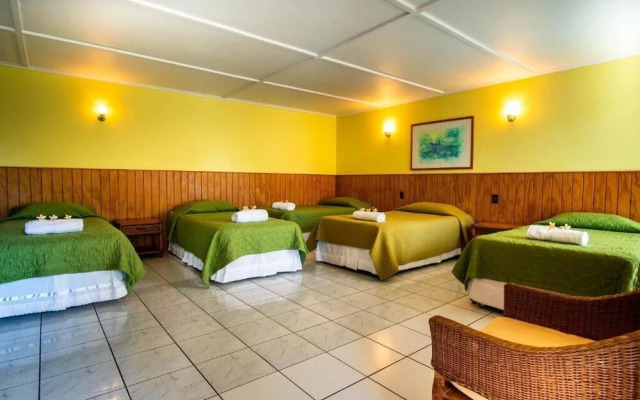 Maru Lodge