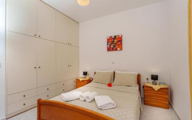 Hara's Apartment 1