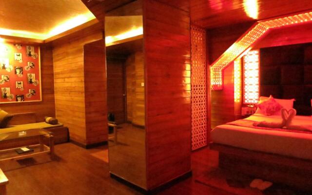 Viceroy Hotel