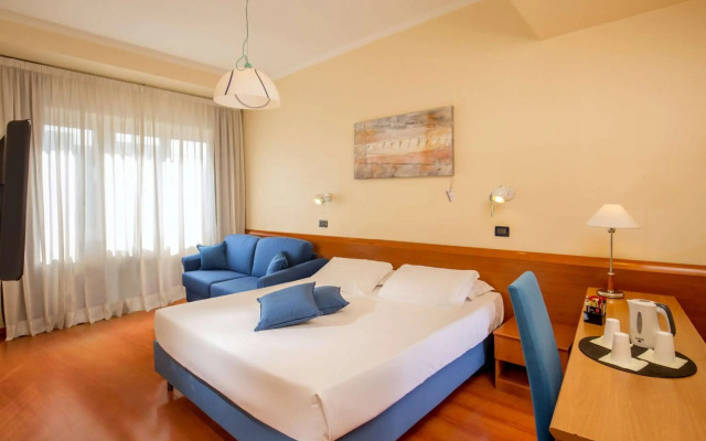 Best Western Globus Hotel