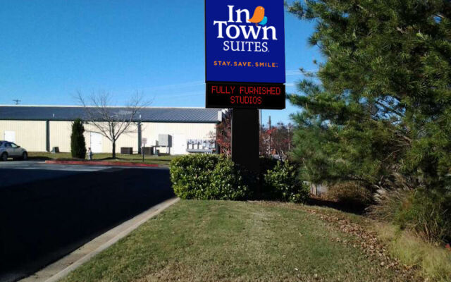 InTown Suites Extended Stay - Atlanta Cumming