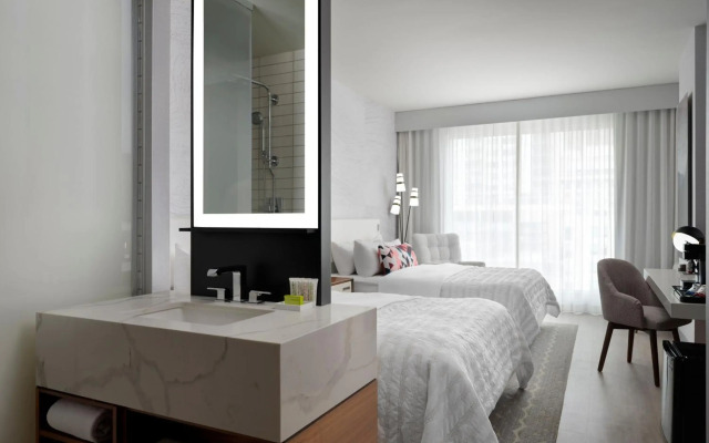 Le Meridien Denver Downtown